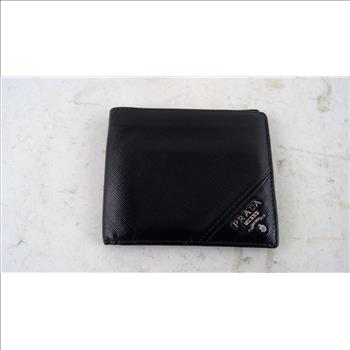 Prada Wallet - Doublechecked By Entrupy