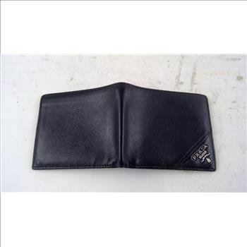 Prada Wallet - Doublechecked By Entrupy