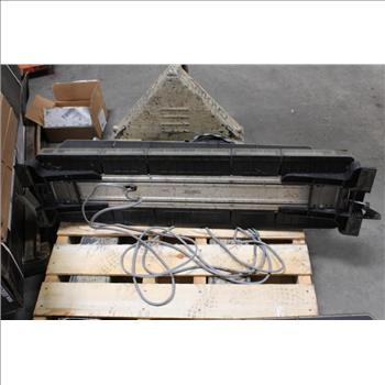 Public Safety Equipment Company Code 3 Defender TriCore Police Light Bar