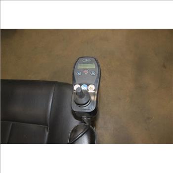 Quantum Edge HD Motorized Wheelchair