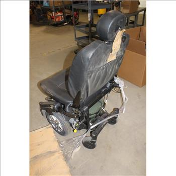 Quantum Edge HD Motorized Wheelchair