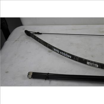 QuickSilver Mossy Oak Bow And Arrows