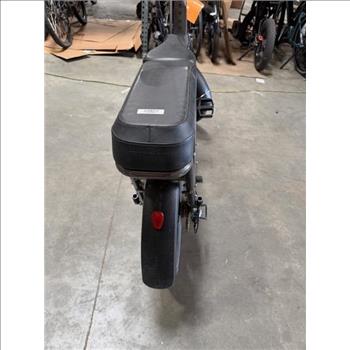 Rad Power Bikes RadRunner 3 Plus E-Bike