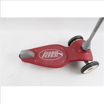 Radio Flyer Scooter