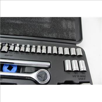 Ratchet And Socket Tool Set; 10+ Pieces
