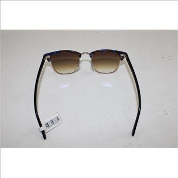 Ray-Ban Clubmaster Fleck Sunglasses (Model RB3016)