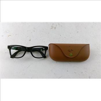 Rayban Meta Wayfarer Smartglasses W/ Case