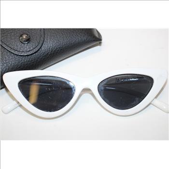 Ray-Ban Soft Black Sunglass Case With Le Specs X Adam Selman Sunglasses