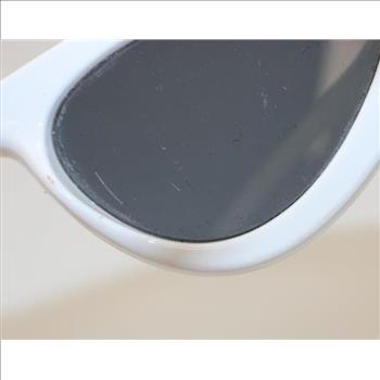 Ray-Ban Soft Black Sunglass Case With Le Specs X Adam Selman Sunglasses