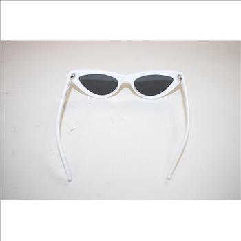 Ray-Ban Soft Black Sunglass Case With Le Specs X Adam Selman Sunglasses