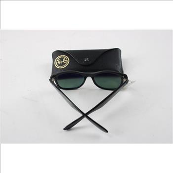 Ray-Ban Wayfarer Unisex Sunglasses