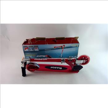 Razor A125 Kick Scooter | Property Room