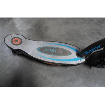 Razor Electric Scooter E100