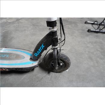 Razor Electric Scooter E100