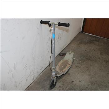 Razor Electric Scooter - Grey