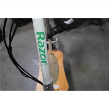 Razor Metro E-Scooter