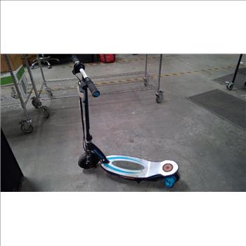 Razor Power Core E100 E-Scooter