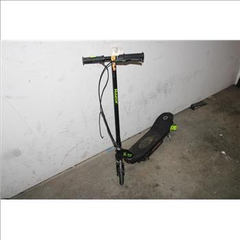 Razor Power Core E90 Electric Scooter Black