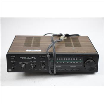 Realistic STA-19 AM/FM Stereo Personal Receiver