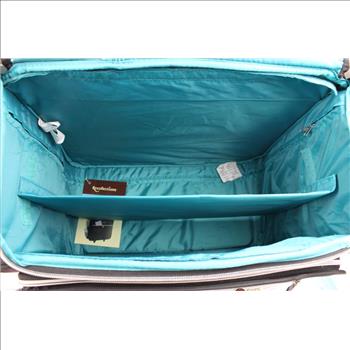 Recollections Rolling Box With Plastic Containers 14 Pieces