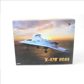 Replica Plane Lot, 2 Pieces