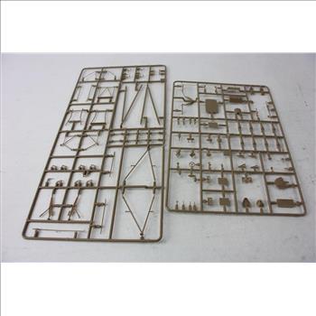 Replica Plane Lot, 2 Pieces