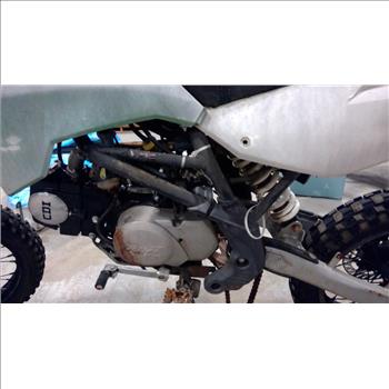 RFZ Racing Dirt Bike