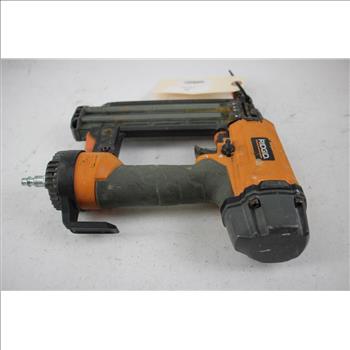 Ridgid Brad Nailer, R213BNE