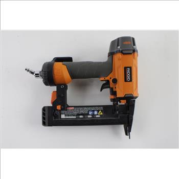 RIDGID Finish Stapler With Some Staples