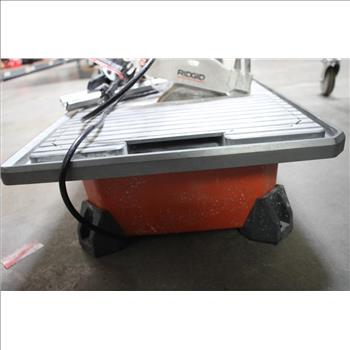 Ridgid Portable Job Site Wet Tile Saw