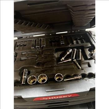 Ridgid Rolling Tool Box With Tools