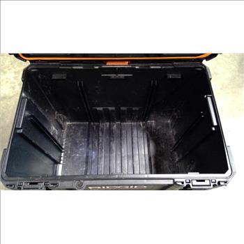 RIDGID Stacking Rolling Tool Box