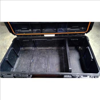 RIDGID Stacking Rolling Tool Box