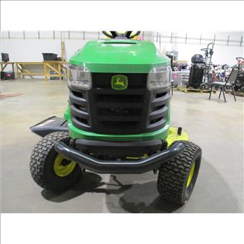 John Deere Riding Lawn Mower