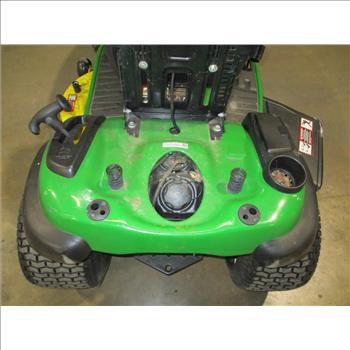 John Deere Riding Lawn Mower