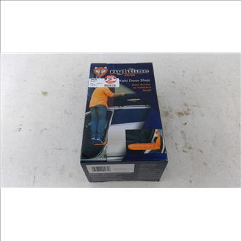 Rightline Geat Moki Door Step