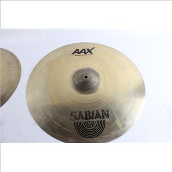 Road Runner Symbol Bag with symbols, 5 Plus Items