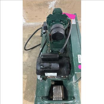 Rolair Air Compressor