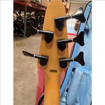 Rouge Series III 5-String Electric Bass