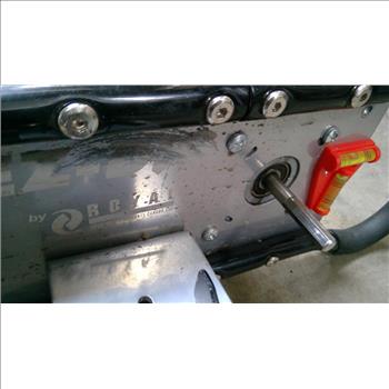 Royal EZ-DIG Power Auger