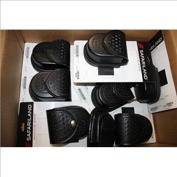 Safariland Double Cuff Pouch With Top Flap, 9 Pieces