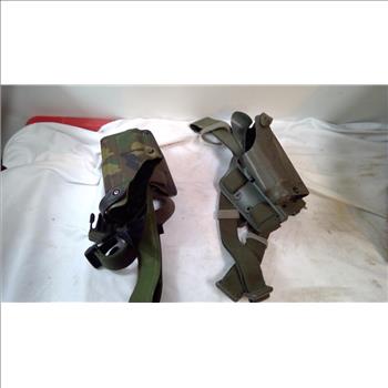 Safariland Gun Holsers With Straps, 2 Pieces