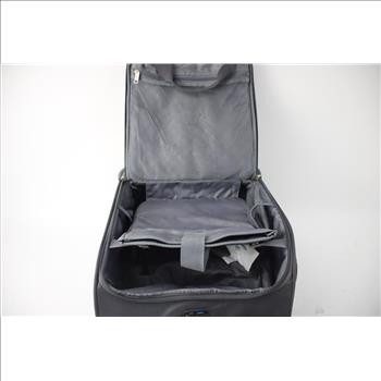 Samsonite Spinner Underseater With USB Port