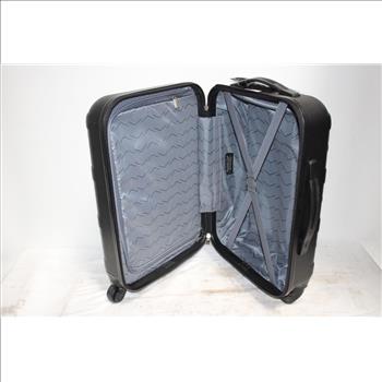 Samsonite Yates DLX 4-Wheel Hardshell Rolling Suitcase, Black