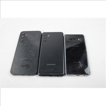 Samsung Cell Phone Lot, 3 Pieces, Sold For Parts
