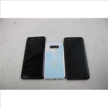 Samsung Cell Phone Lot, 3 Pieces, Sold For Parts