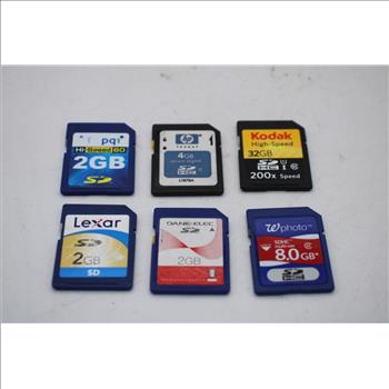 San Disk And More Memory Card Bulk Lot, 12 Pieces