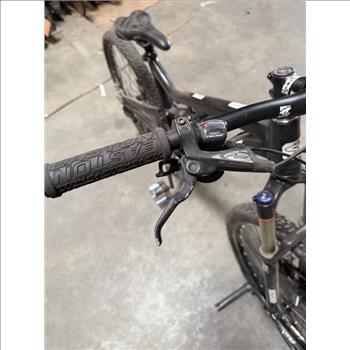 Santa Cruz Bantam 27.5 Inch Full Suspension Mountain Bike