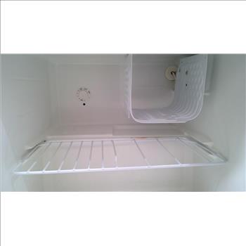 Sanyo Mini Fridge, Woodgrain Brown