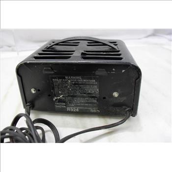 Schumacher Battery Charger Dual Rate (model: SE-82-6)